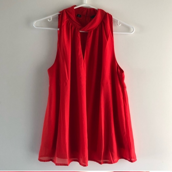 Sleeveless, halter red blouse NWT - Picture 4 of 9